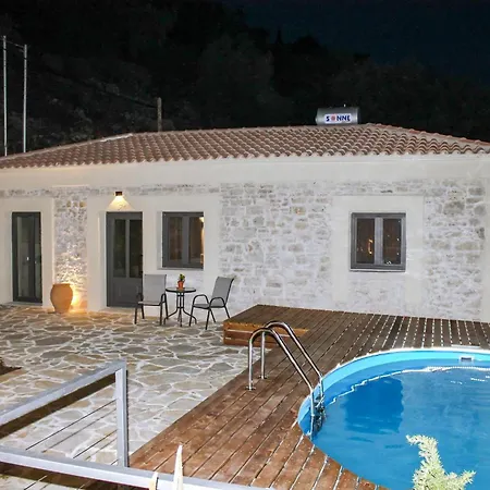 Holiday home Amfiliki In Der Naehe Der Agni Bucht Mit Privatem Pool *